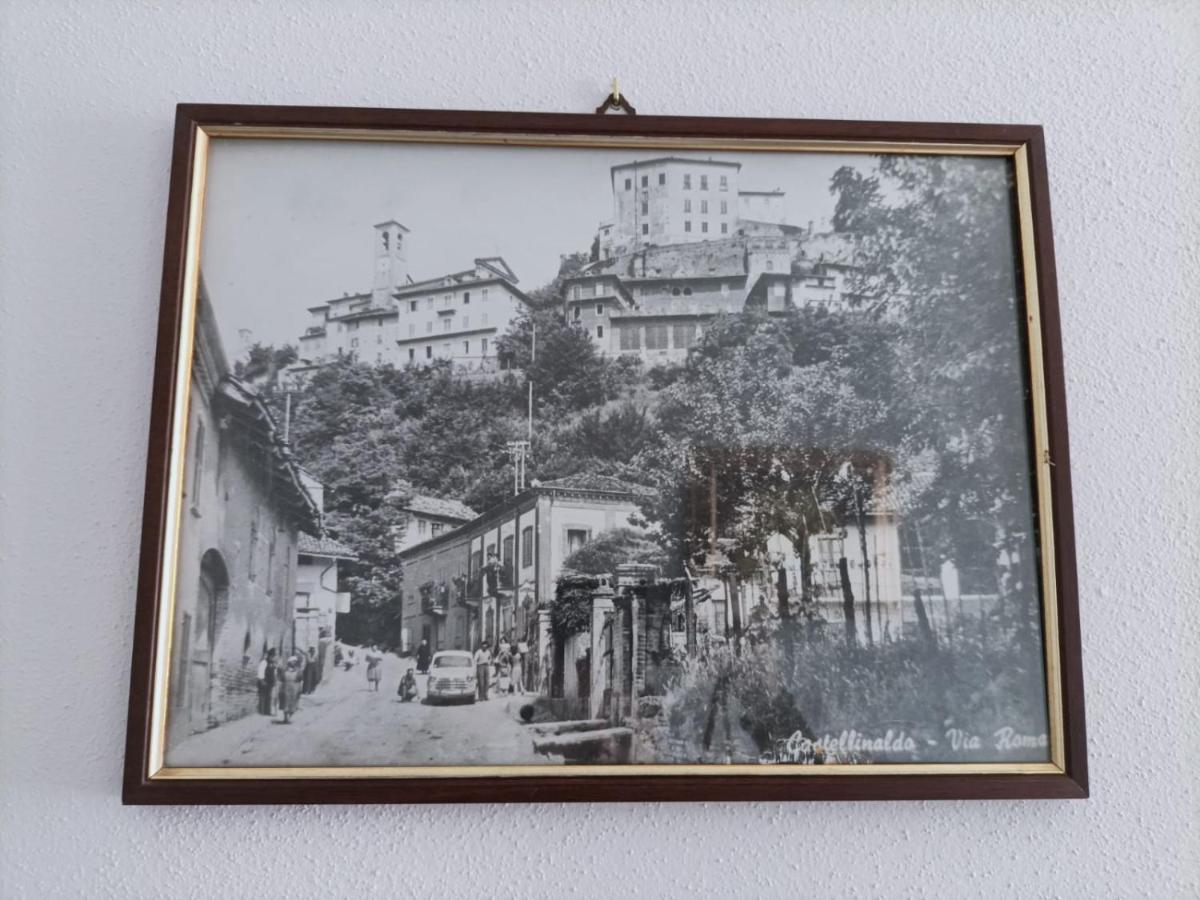 Ca Milene Bed And Breakfast Castellinaldo Bagian luar foto