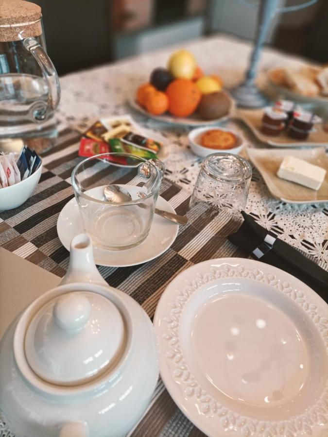 Ca Milene Bed And Breakfast Castellinaldo Bagian luar foto